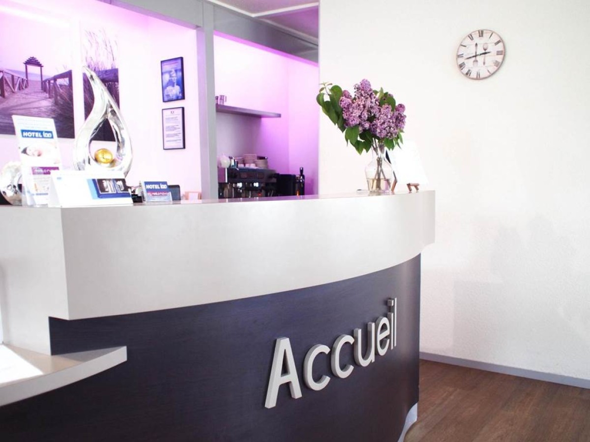  - Bonjour La Rochelle